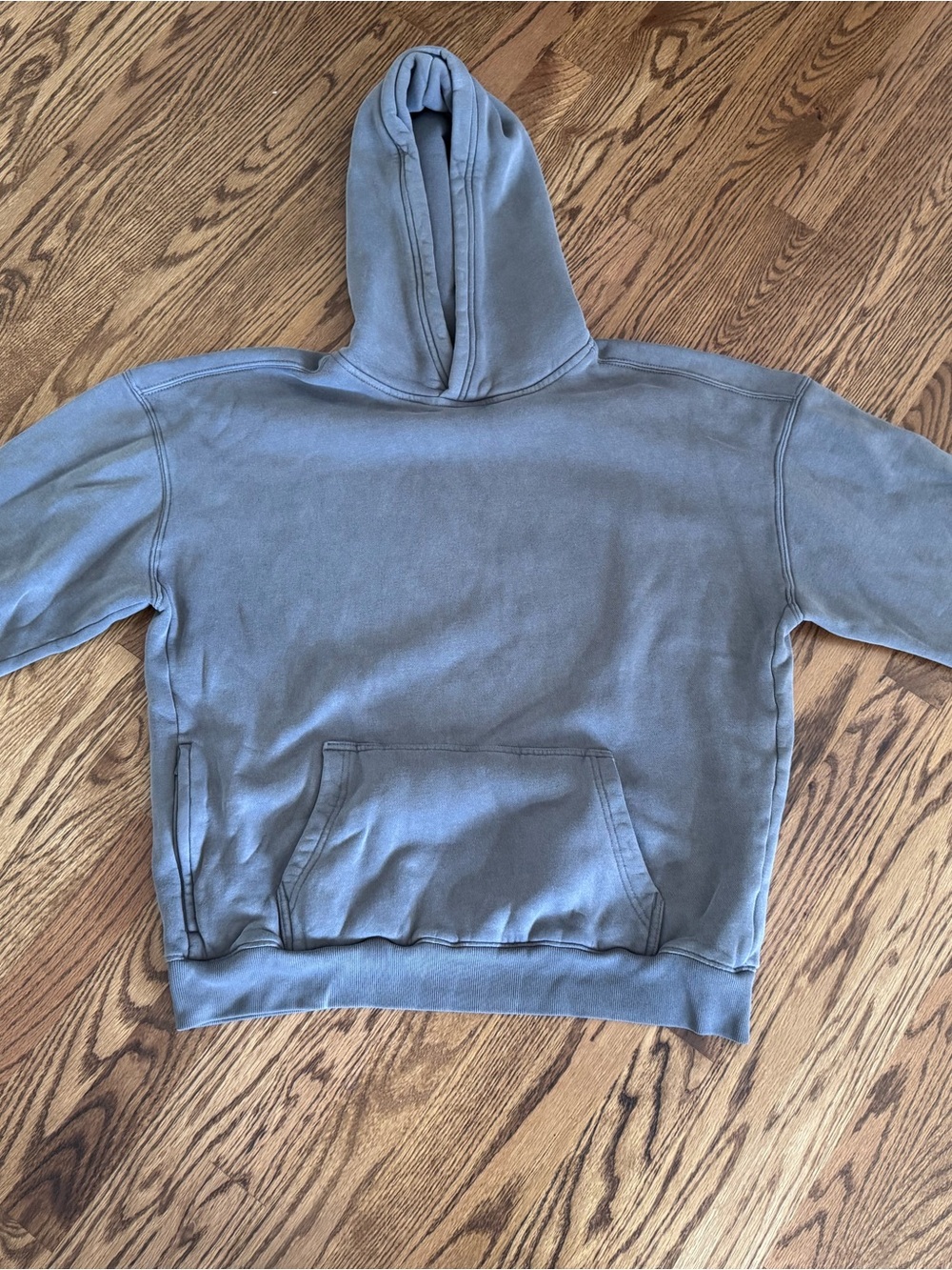 Hollister Boxy Fit Hooded Sweatshirt in Light Gray
